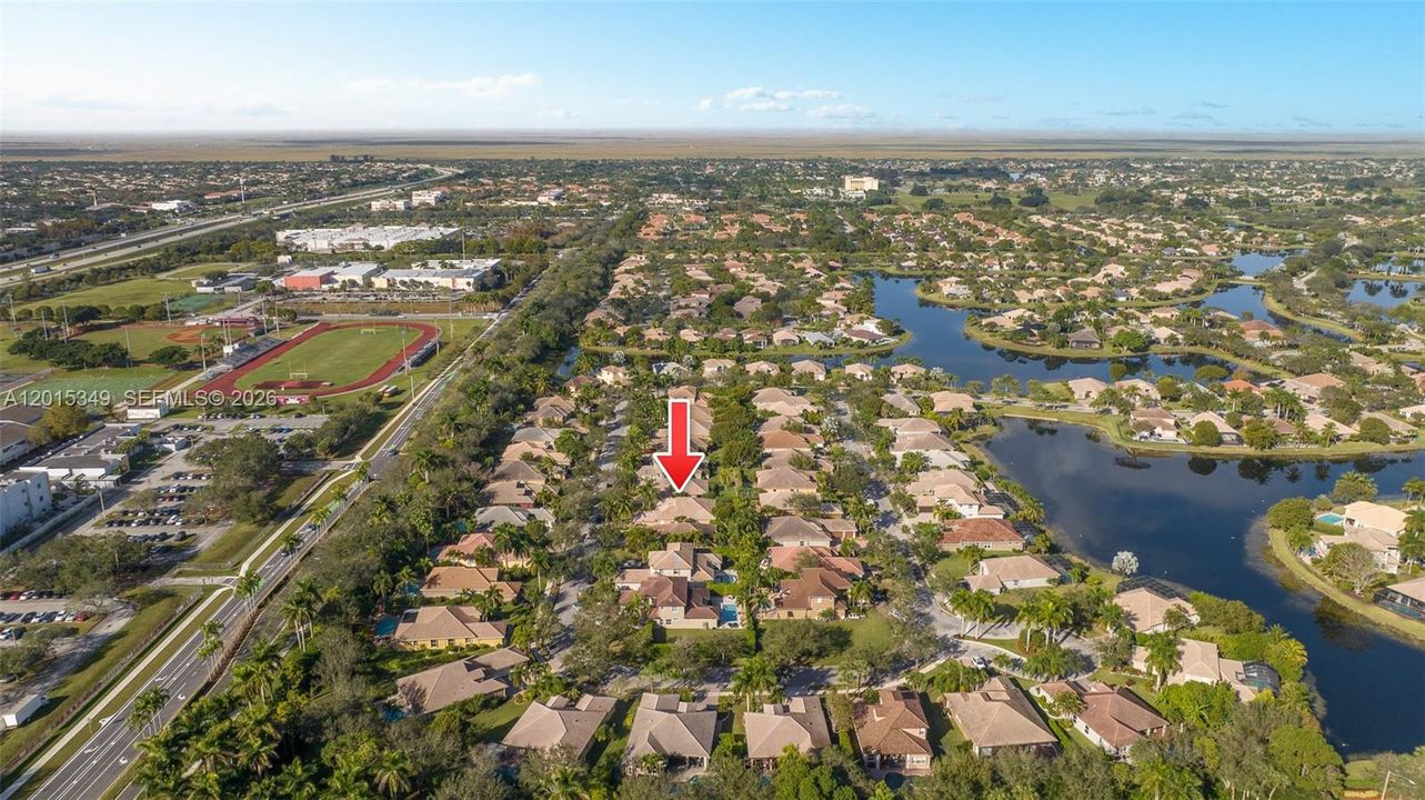 В аренду: $5,800 (5 спален, 3 ванн, 2670 Квадратных фут)