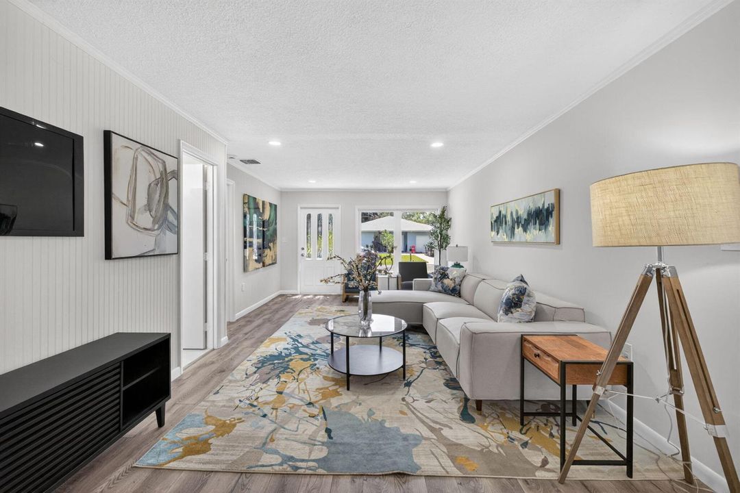Main House Living