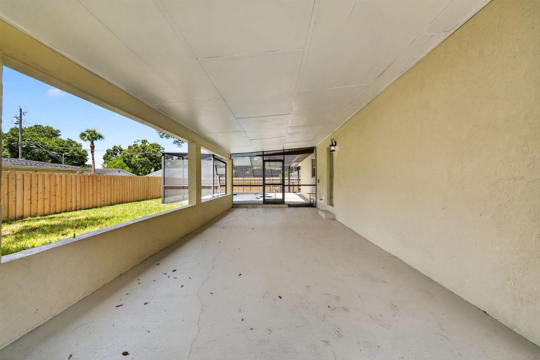 Carport