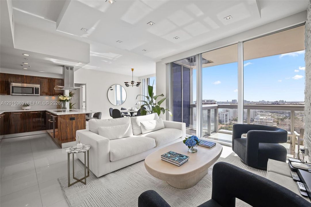 Active With Contract: $7,900 (2 beds, 2 baths, 1280 Square Feet)