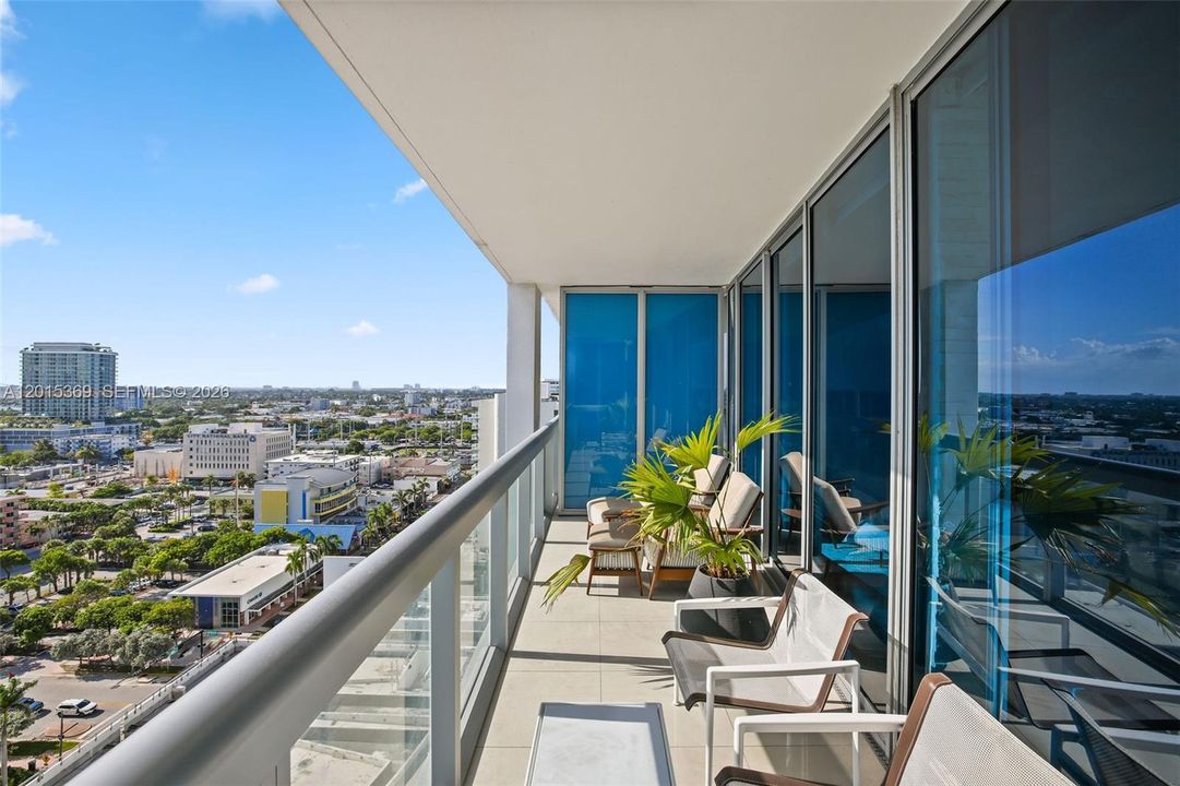 Active With Contract: $7,900 (2 beds, 2 baths, 1280 Square Feet)