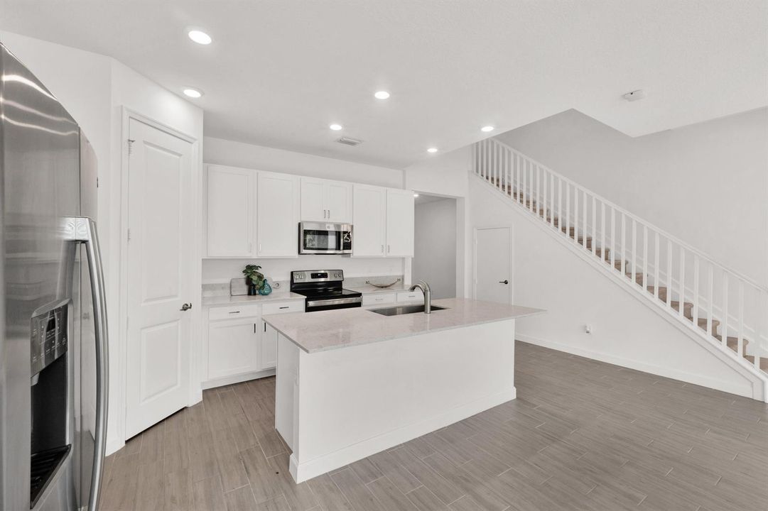 4969 Navali Dr-23