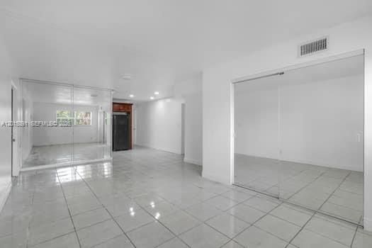 На продажу: $170,000 (3 спален, 2 ванн, 1150 Квадратных фут)
