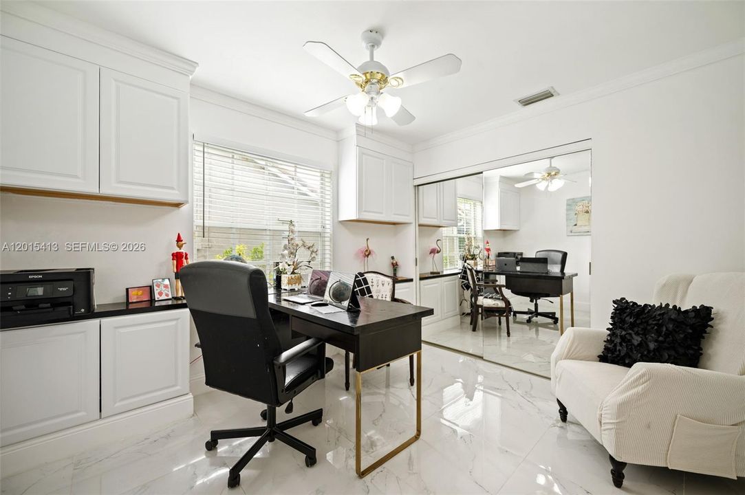 4th Bedroom being used as office
