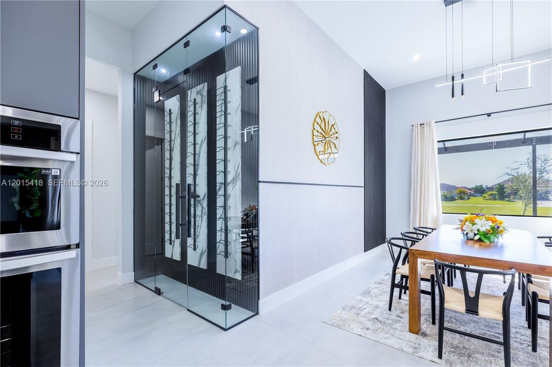 На продажу: $749,900 (4 спален, 3 ванн, 0 Квадратных фут)