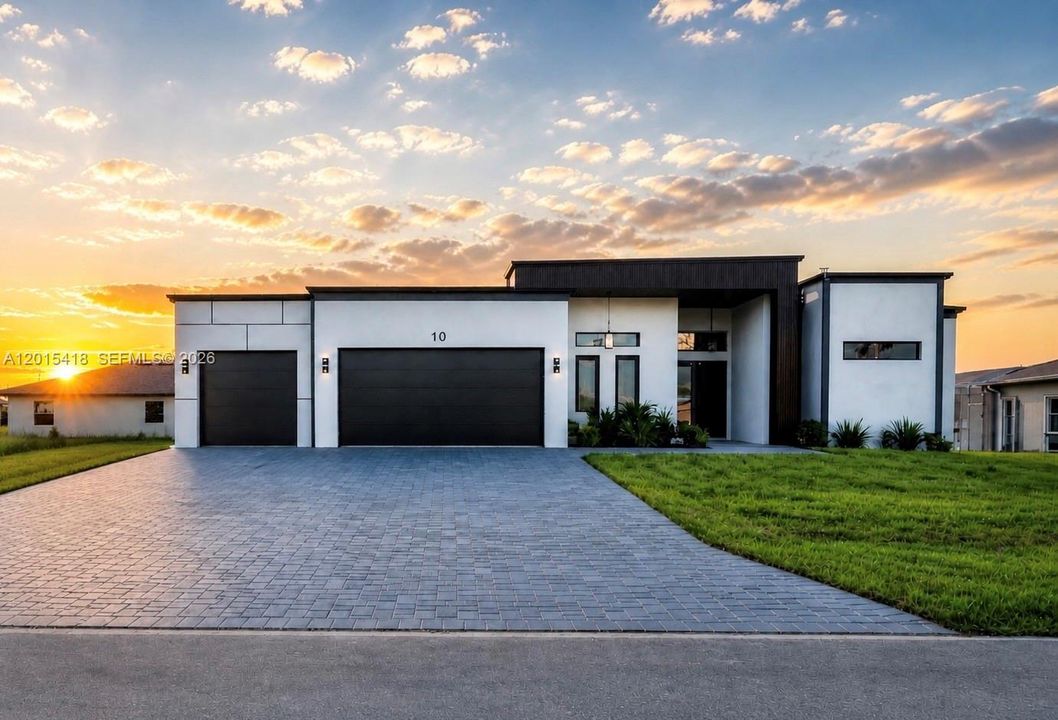 На продажу: $749,900 (4 спален, 3 ванн, 0 Квадратных фут)
