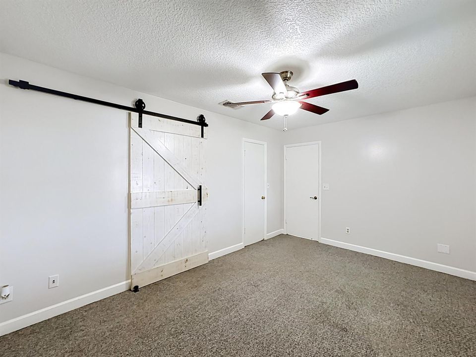 5807 Balsam Drive-63