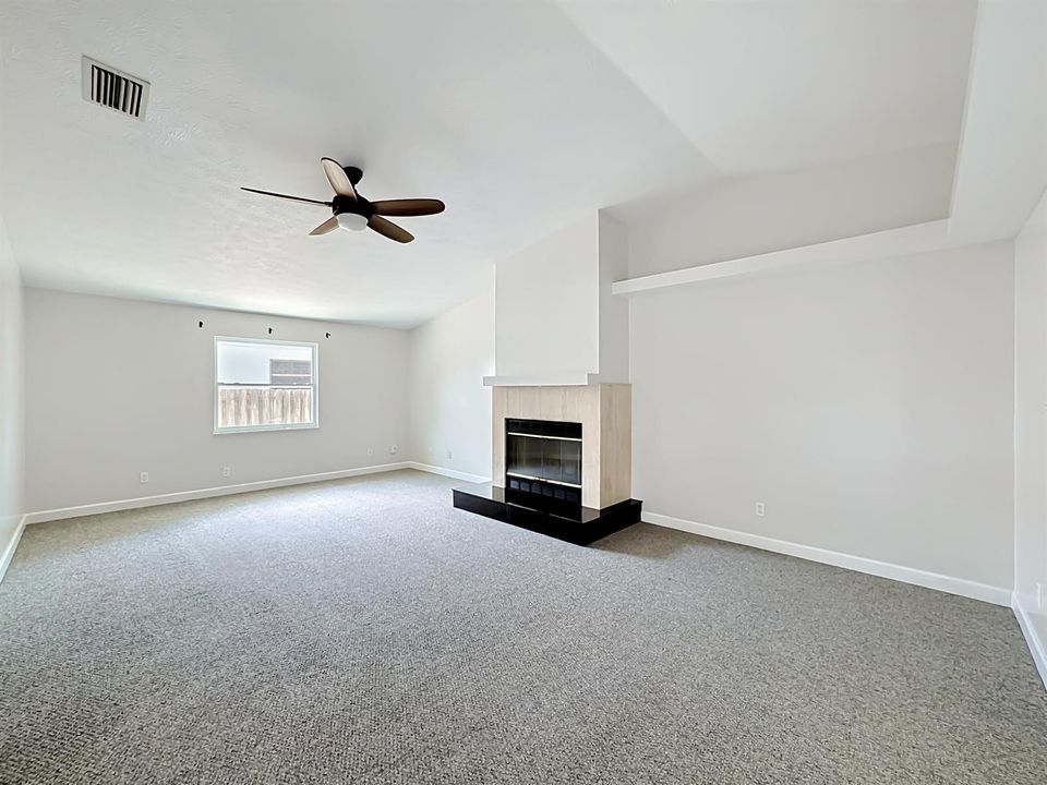 5807 Balsam Drive-49