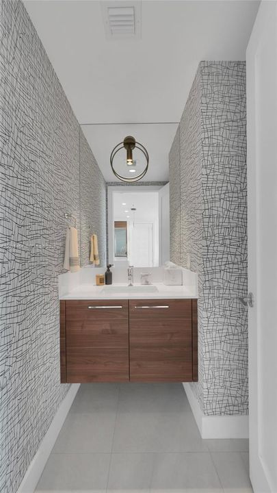 For Rent: $7,800 (2 beds, 2 baths, 1404 Square Feet)