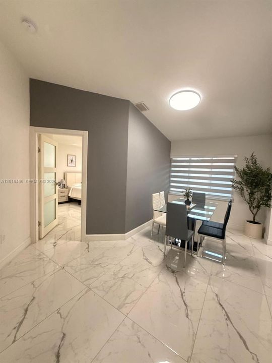 En Venta: $750,000 (3 camas, 2 baños, 1831 Pies cuadrados)