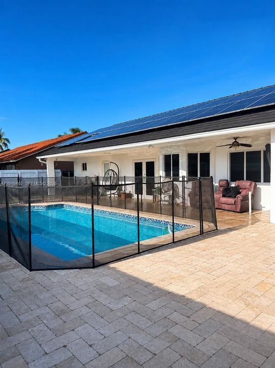 En Venta: $750,000 (3 camas, 2 baños, 1831 Pies cuadrados)