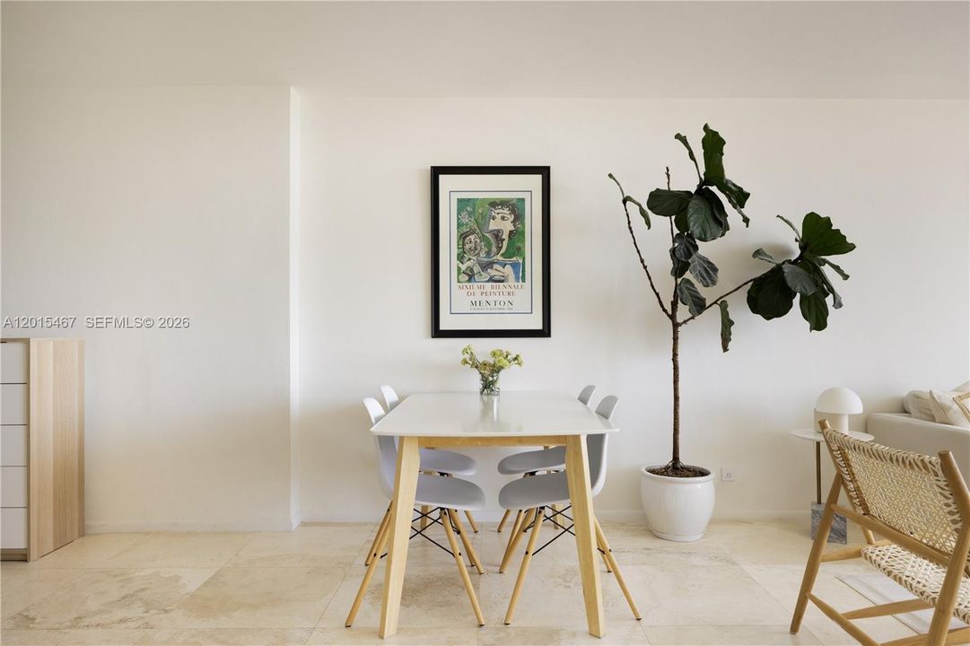 For Rent: $4,750 (1 beds, 1 baths, 837 Square Feet)