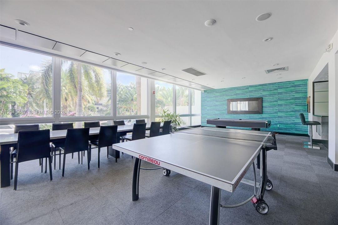 For Rent: $4,750 (1 beds, 1 baths, 837 Square Feet)