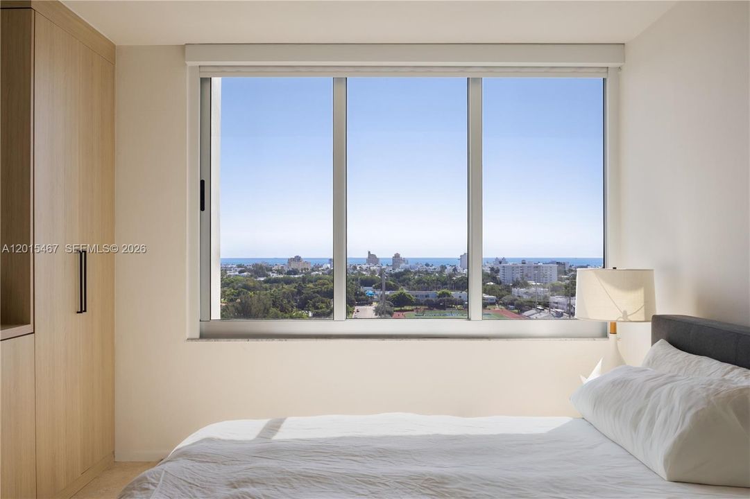 For Rent: $4,750 (1 beds, 1 baths, 837 Square Feet)