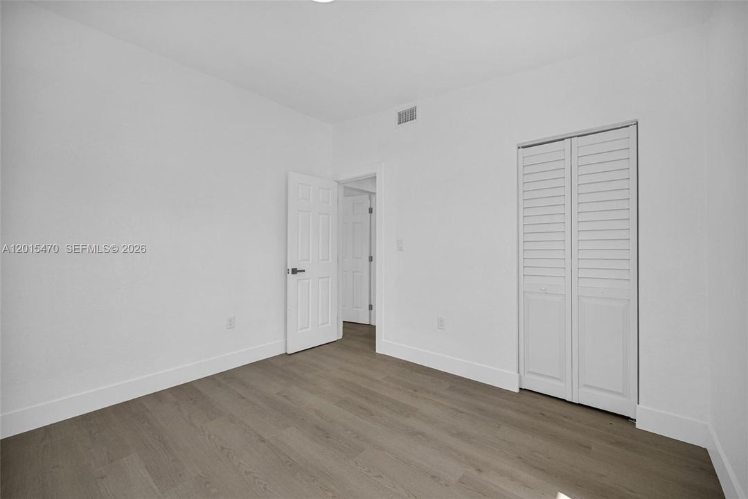 En Venta: $459,000 (3 camas, 1 baños, 864 Pies cuadrados)