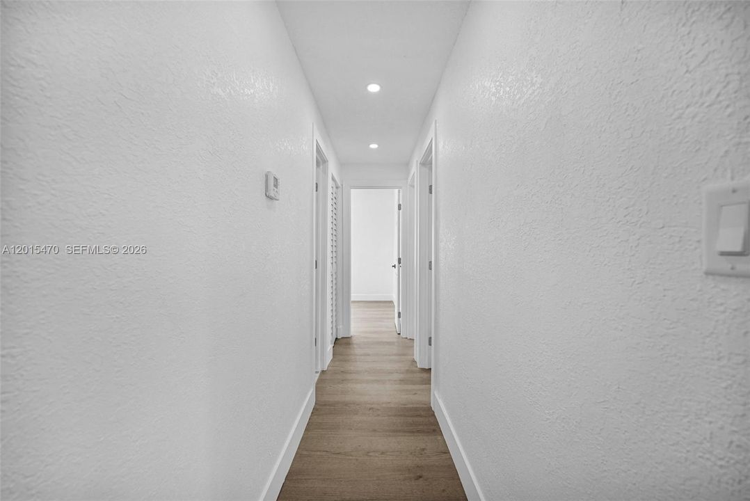 En Venta: $459,000 (3 camas, 1 baños, 864 Pies cuadrados)