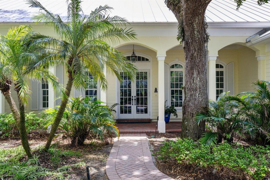 4-web-or-mls-1031 River Trail-4