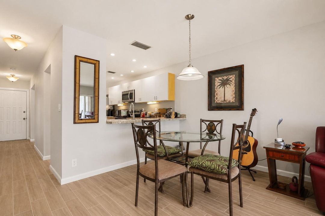 livingroom diningiroom