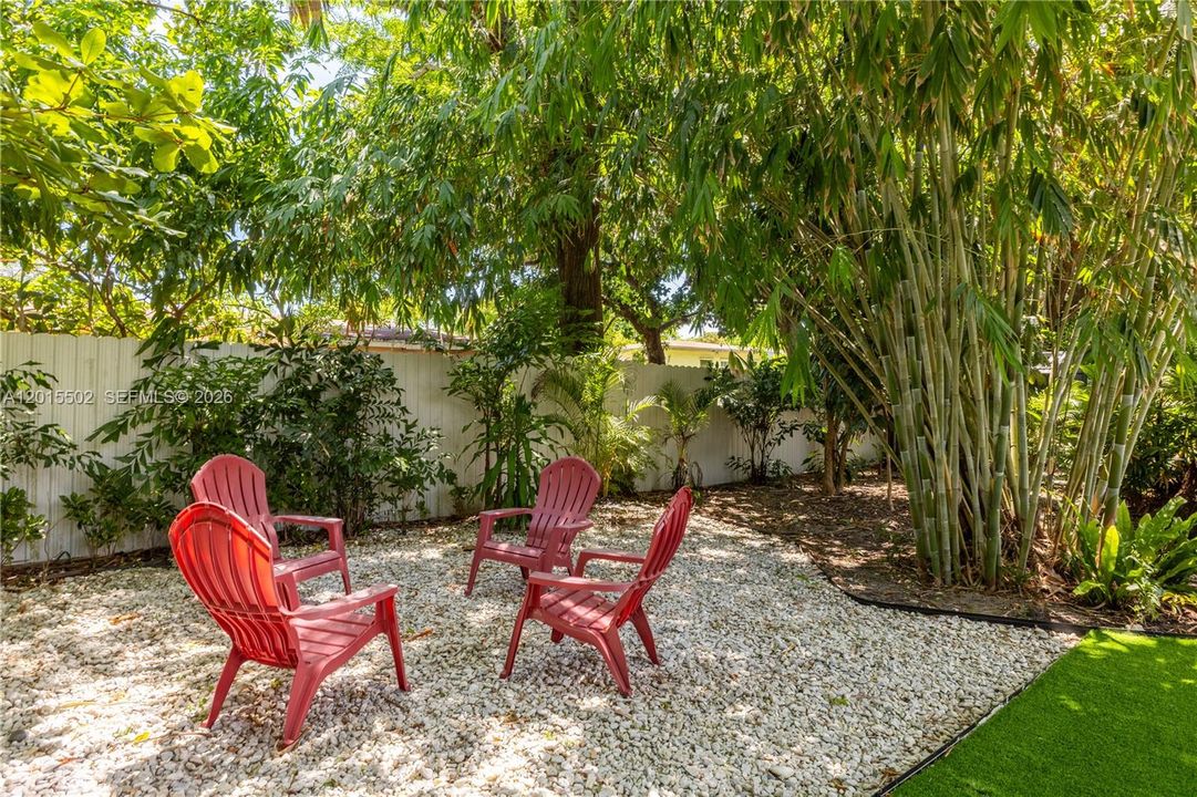 For Rent: $5,000 (3 beds, 2 baths, 2046 Square Feet)
