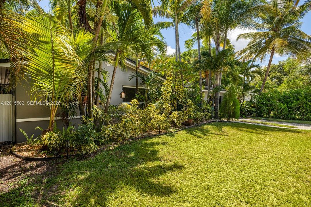 For Rent: $5,000 (3 beds, 2 baths, 2046 Square Feet)