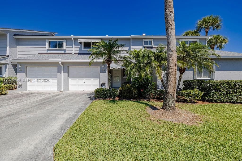 For Rent: $2,500 (2 beds, 2 baths, 1520 Square Feet)