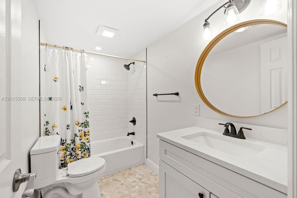 For Rent: $2,500 (2 beds, 2 baths, 1520 Square Feet)