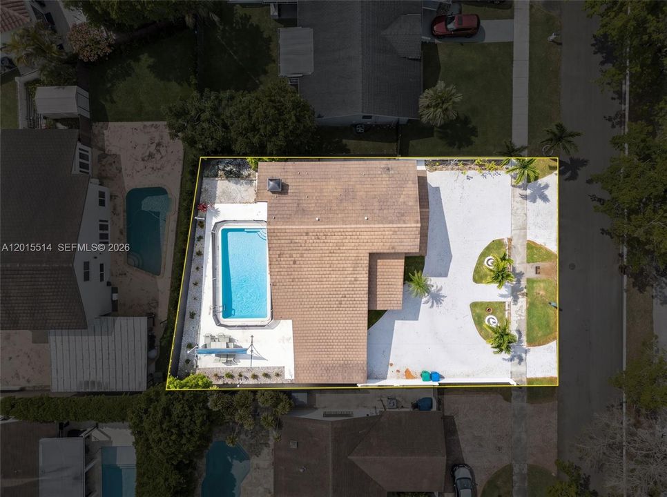 For Sale: $849,999 (5 beds, 5 baths, 3122 Square Feet)