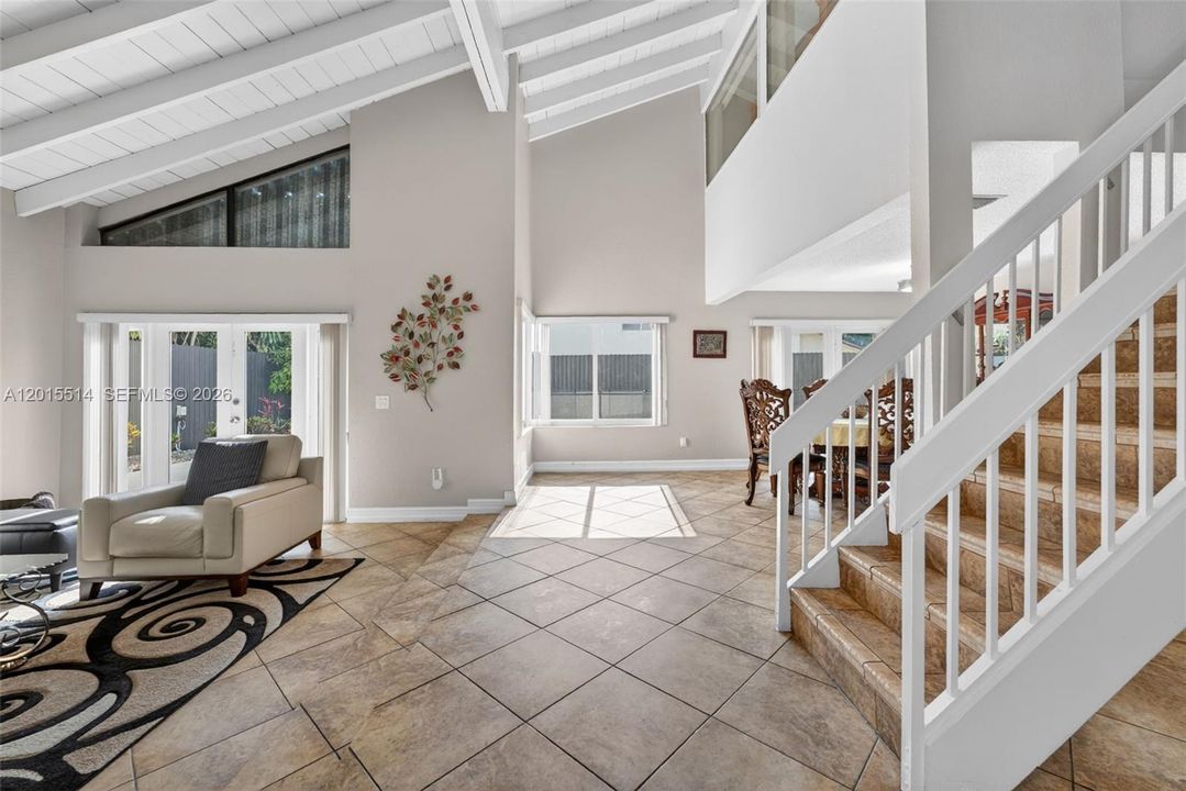 For Sale: $849,999 (5 beds, 5 baths, 3122 Square Feet)