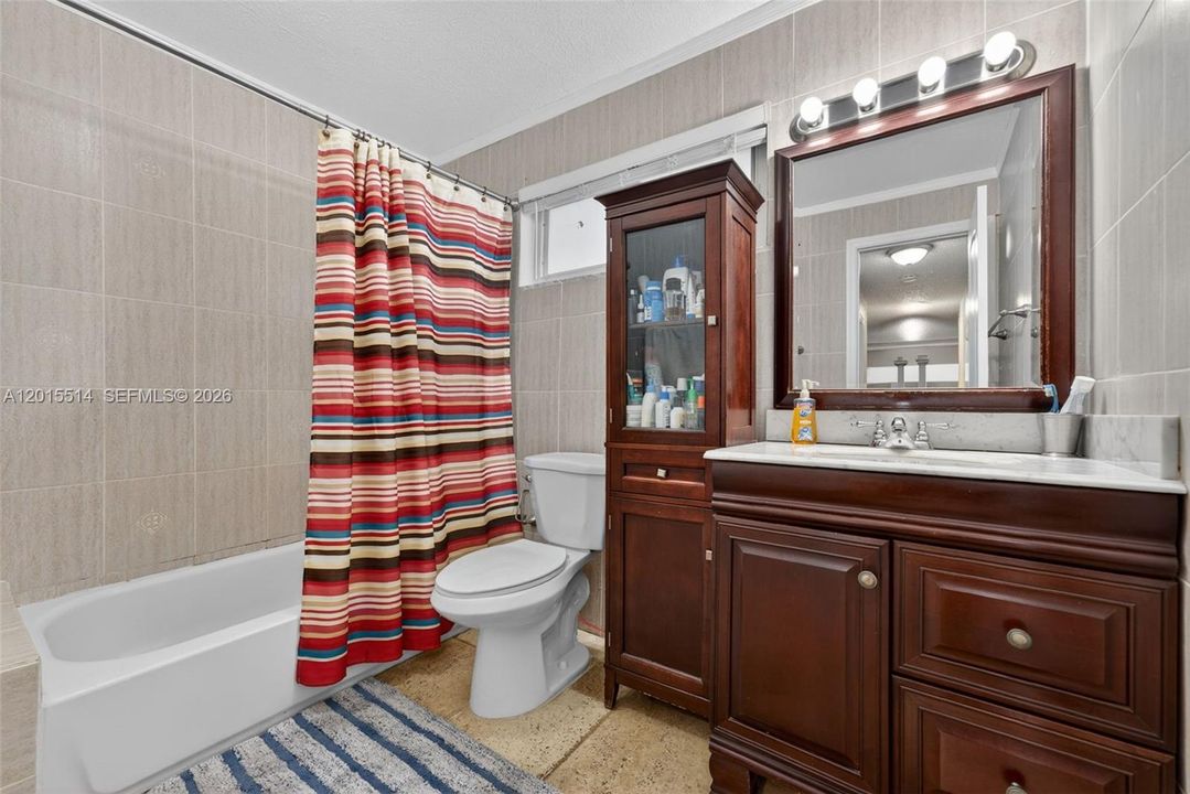 For Sale: $849,999 (5 beds, 5 baths, 3122 Square Feet)