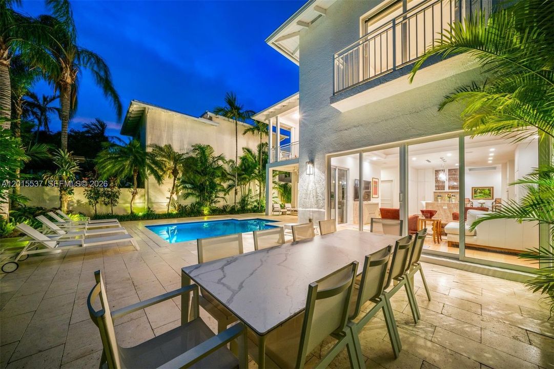 En Renta: $29,900 (5 camas, 6 baños, 3990 Pies cuadrados)