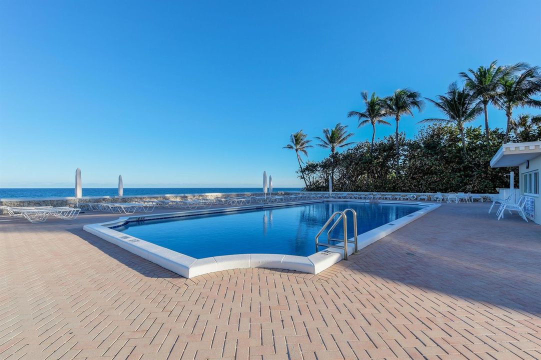 2295SOceanBlvd-HarbourHouse(24)