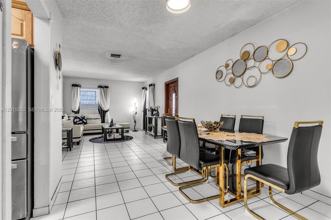 Activo con contrato: $1,050,000 (0 camas, 0 baños, 2752 Pies cuadrados)
