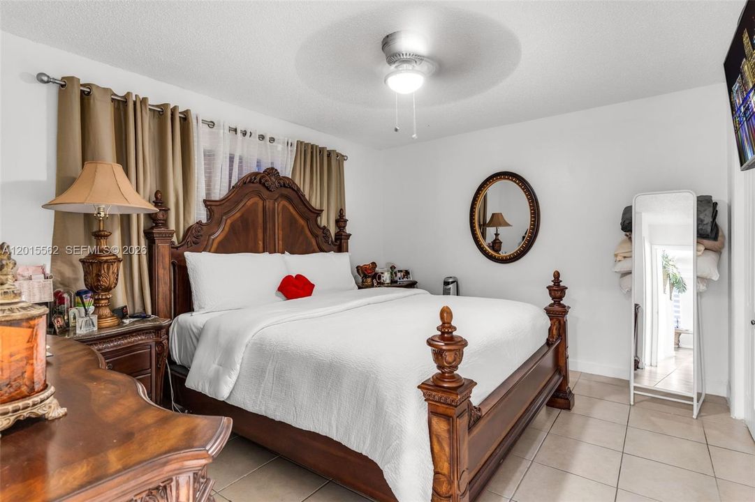 Activo con contrato: $1,050,000 (0 camas, 0 baños, 2752 Pies cuadrados)