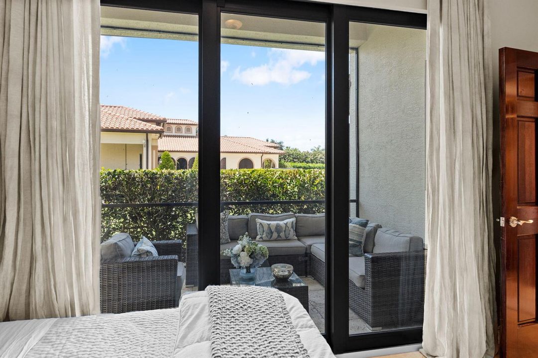 34-web-or-mls-A7403452