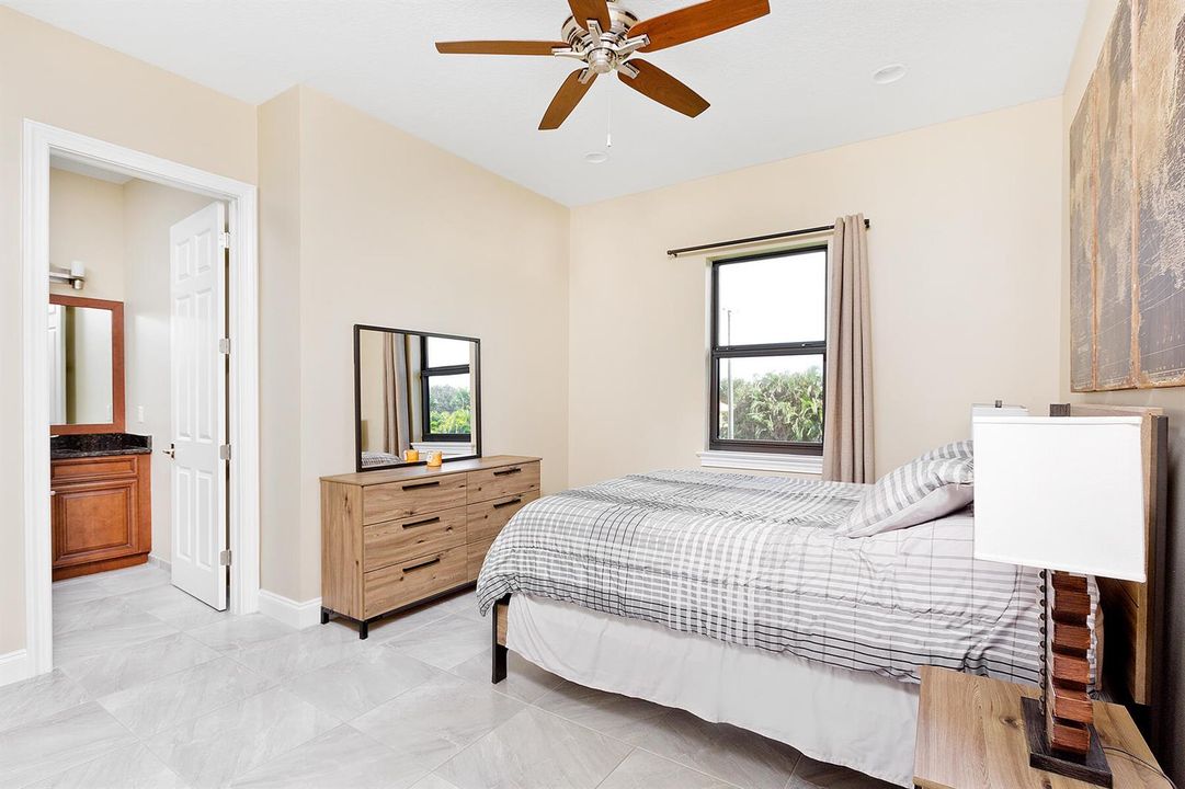 90_Barn_Bedroom2_2