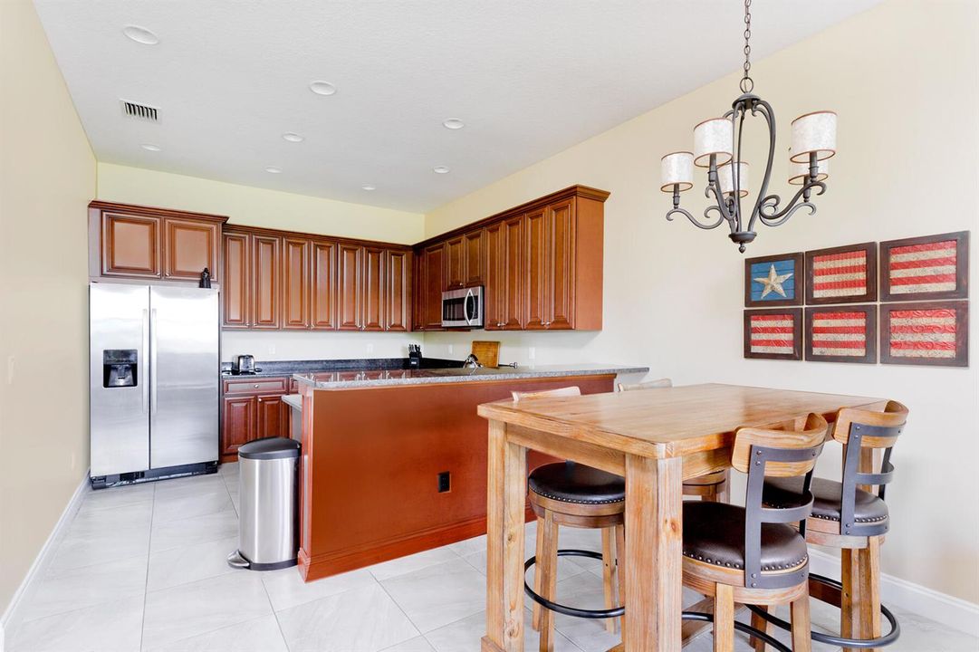 86_Barn_KitchenDining