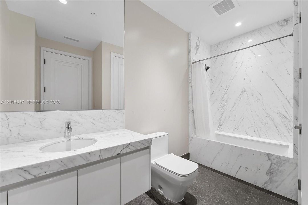 En Renta: $34,990 (3 camas, 4 baños, 2616 Pies cuadrados)