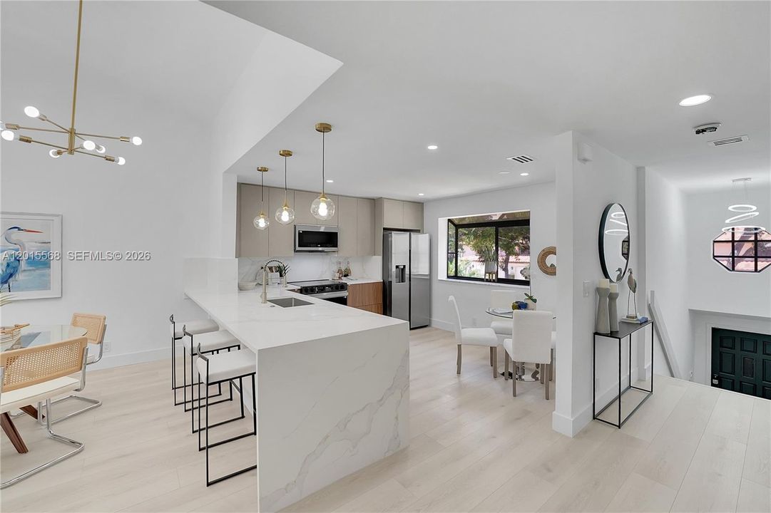 For Sale: $539,000 (3 beds, 2 baths, 1572 Square Feet)