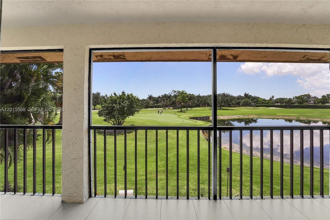 For Sale: $539,000 (3 beds, 2 baths, 1572 Square Feet)