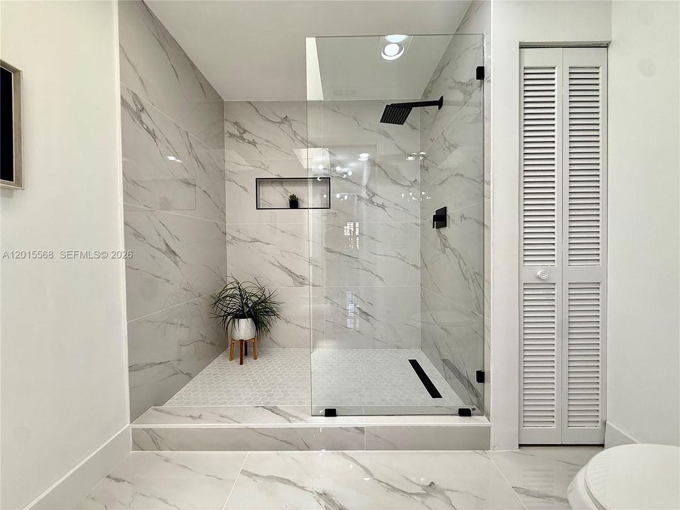 For Sale: $539,000 (3 beds, 2 baths, 1572 Square Feet)