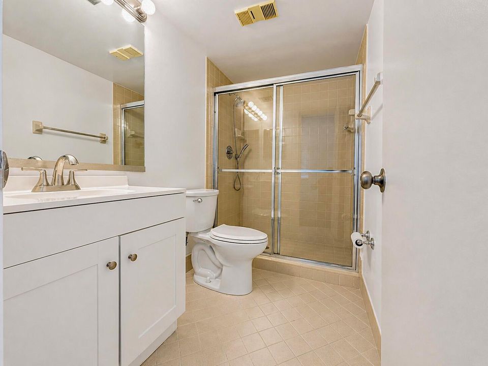 8512 NW 35th Ct_Final Pics_011