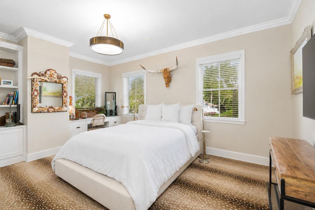#9 guest bedroom