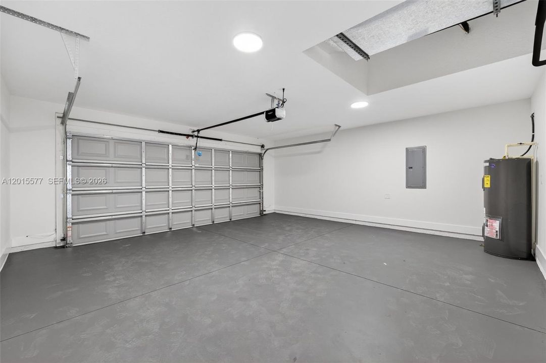 На продажу: $274,499 (3 спален, 2 ванн, 1576 Квадратных фут)