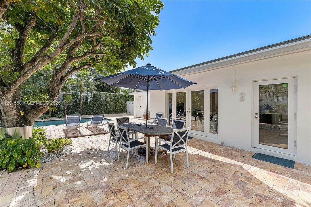 For Sale: $3,600,000 (4 beds, 3 baths, 2068 Square Feet)