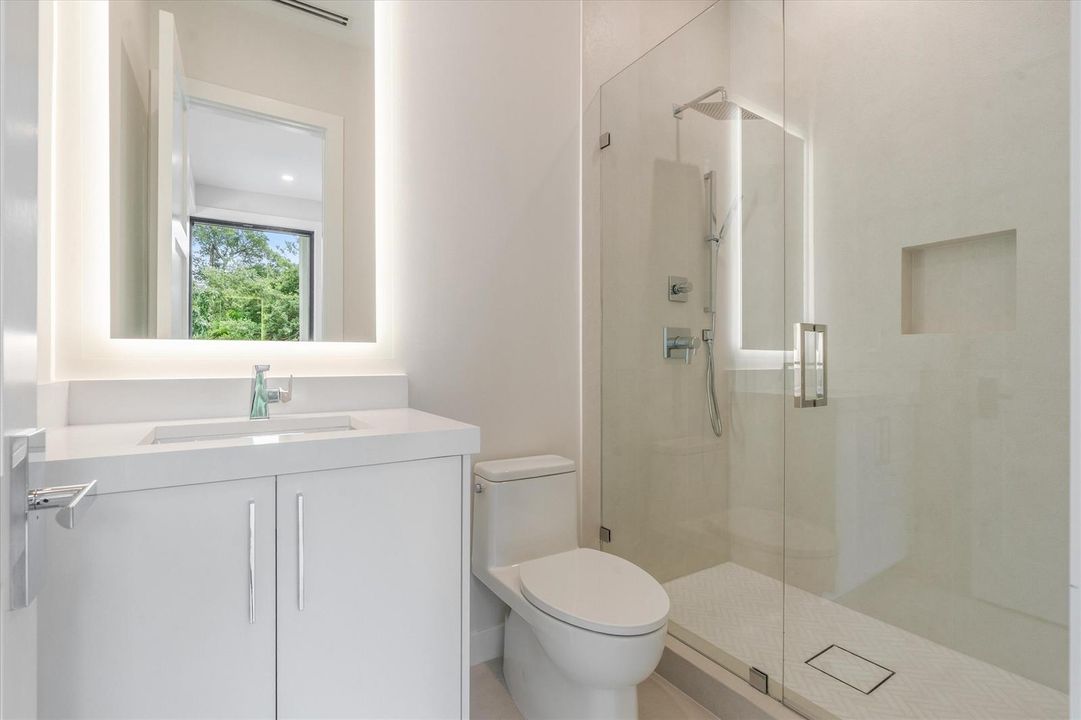 25-1625 SE 1st Street Ft. Lauderdale, FL