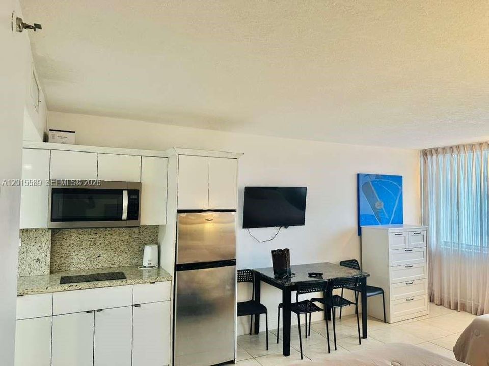 For Sale: $149,900 (0 beds, 1 baths, 360 Square Feet)