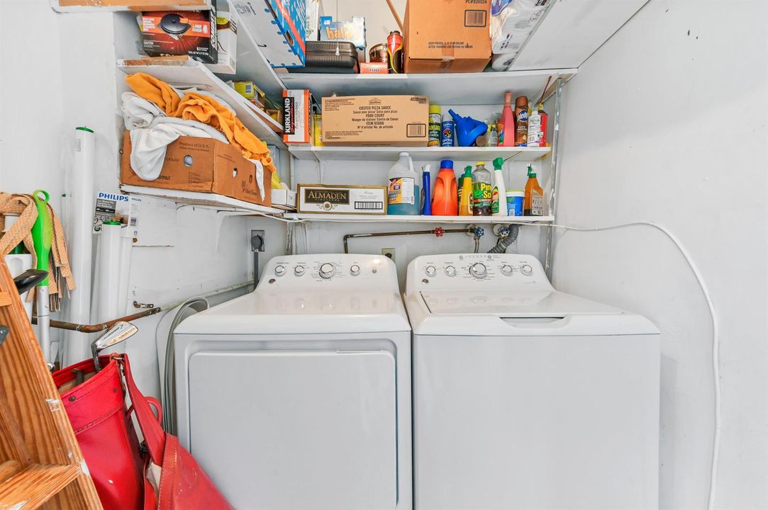 20 Laundry room 01