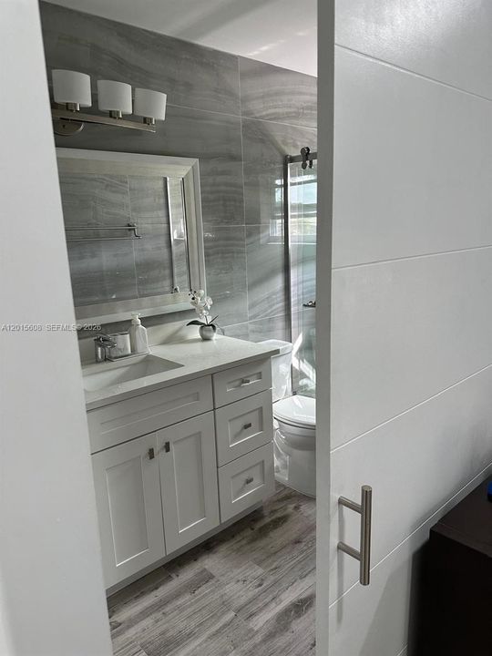 For Rent: $2,300 (2 beds, 2 baths, 1186 Square Feet)
