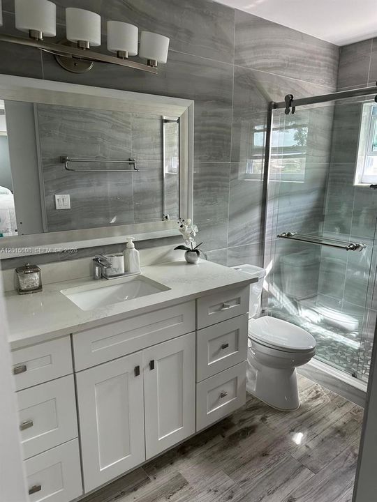 For Rent: $2,300 (2 beds, 2 baths, 1186 Square Feet)
