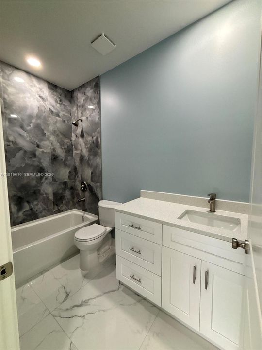 For Rent: $1,800 (3 beds, 2 baths, 1400 Square Feet)